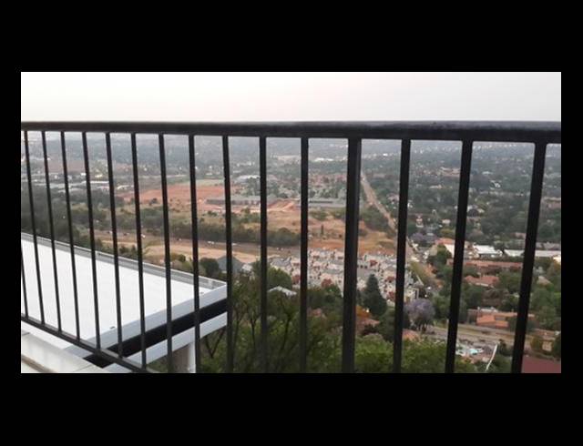 5 BEDROOM HOUSE FOR SALE IN QUELLERINA